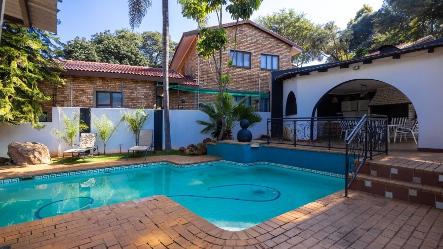 4 Bedroom Property for Sale in Safari Gardens North West